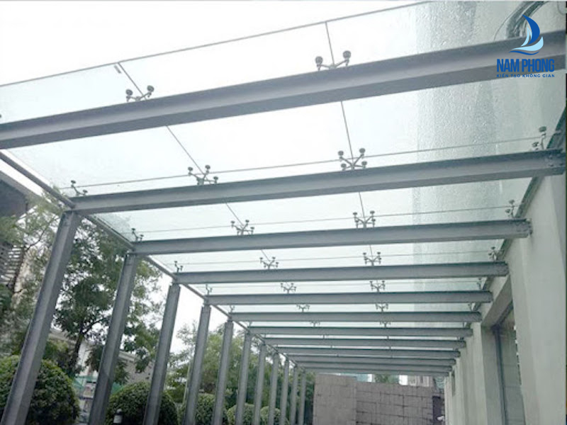 mái kính cường lực