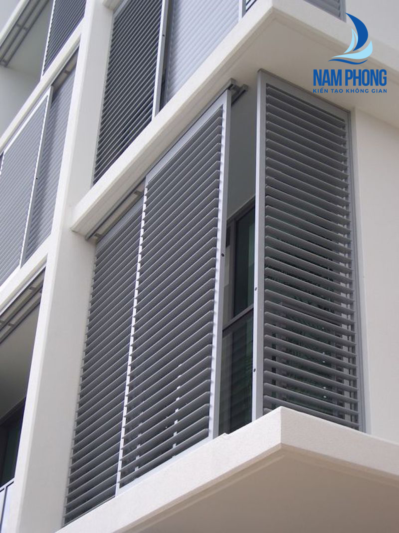 thiết kế lam nhôm chắn nắng chung cư
