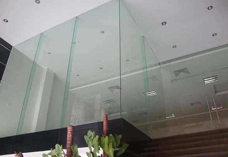 Khổ kính cường lực