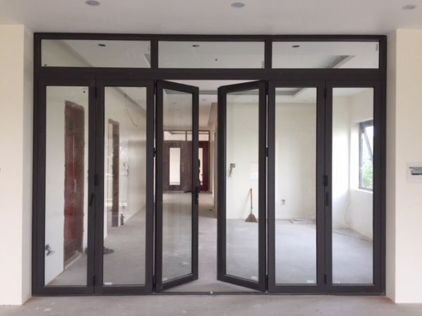 cửa nhôm xingfa 6 cánh