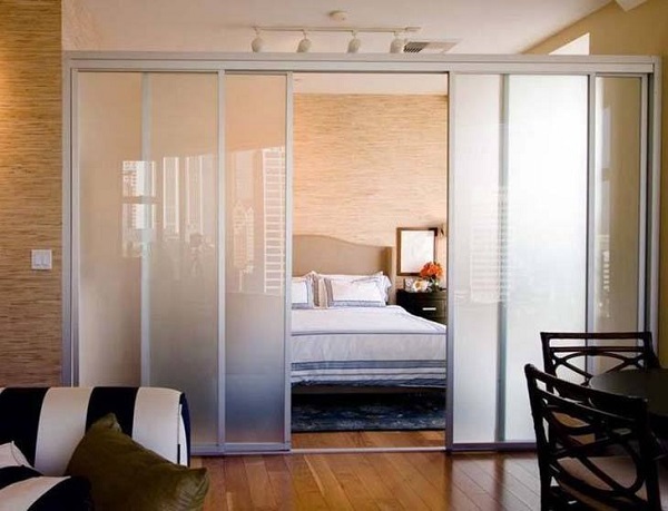 Vách ngăn nhôm kính