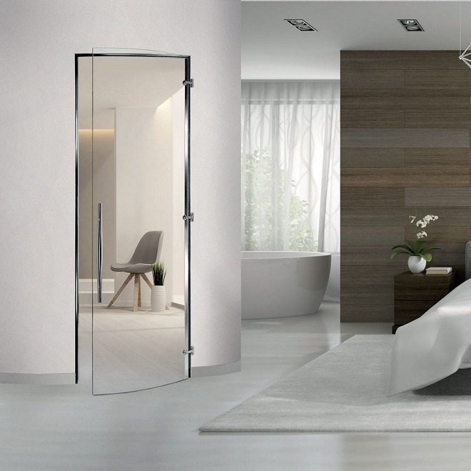 mau cua kinh cuong luc 1 canh mo quay