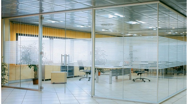 mau vach kinh cuong luc van phong dep