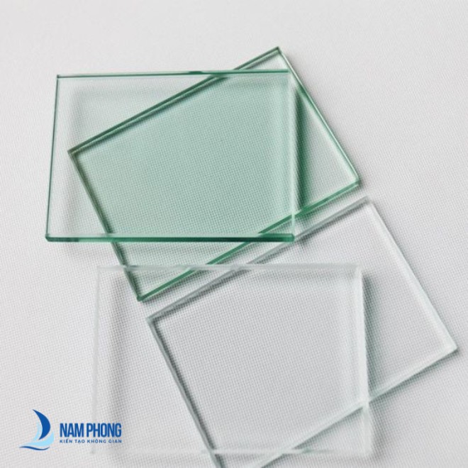 kinh cuong luc chiu nhiet la gi