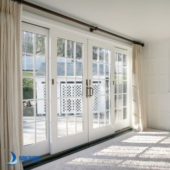 mau cua kinh cuong luc khung go 4 canh