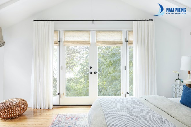 cua nhom phong ngu canh mo quay