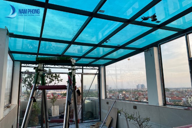 Mẫu mái kính cường lực xanh đen đẹp nhất