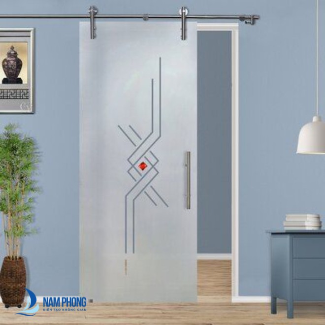 mau cua kinh cuong luc khong khung