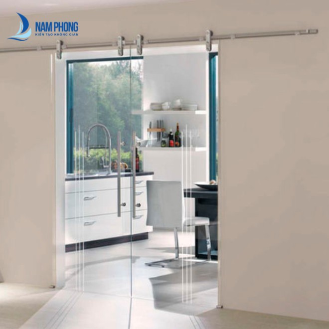 mau cua kinh thuy luc dep