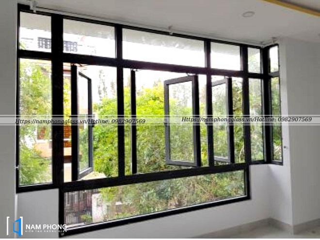 Mẫu cửa 3 cánh nhôm Xingfa thiết kế hiện đại