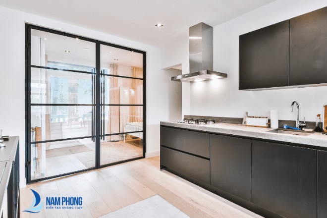 Mẫu cửa kính phòng bếp khung nhôm chia ô