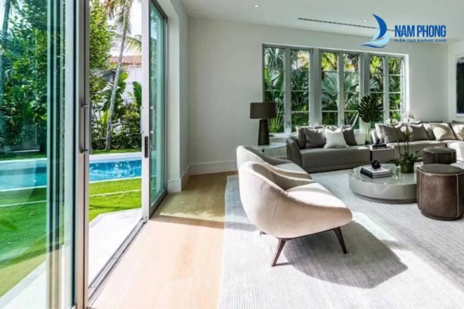 Mẫu cửa kính phòng khách khung nhôm phong cách độc đáo
