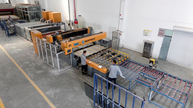 Thực hiện nấu thủy tinh