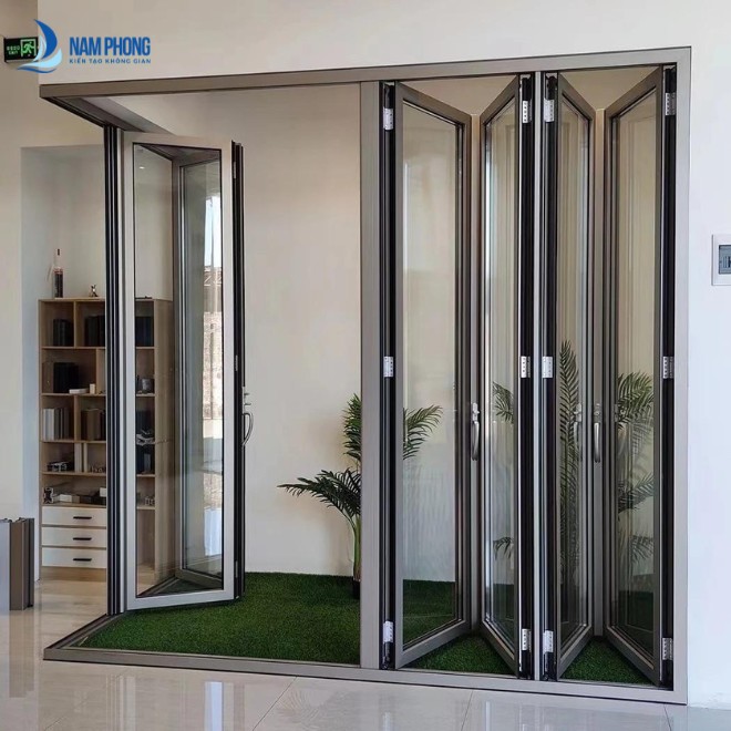 Có nên lắp đặt cửa nhôm kính hay không?