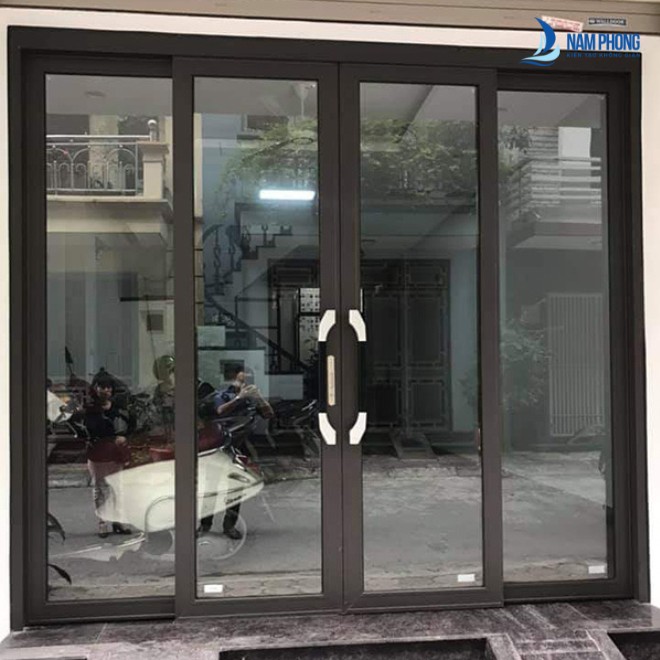 Mẫu cửa đi, cửa chính nhôm 4 cánh