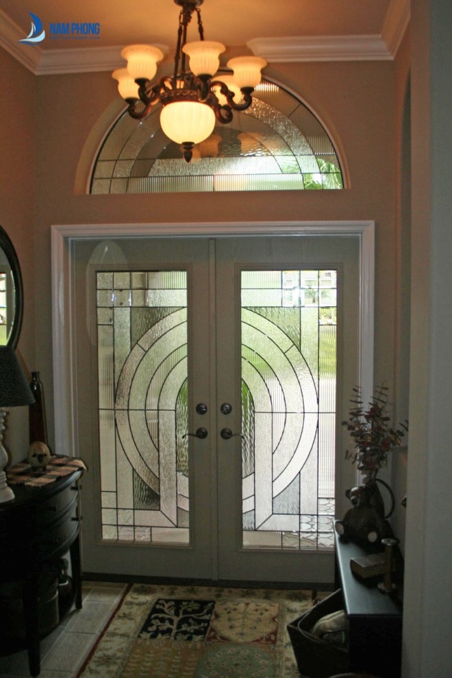 Mẫu cửa kính tranh phòng khách phong cách tối giản