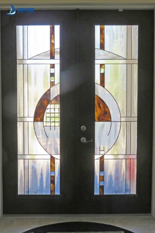 Mẫu cửa kính tranh phòng khách thiết kế đẹp, độc đáo