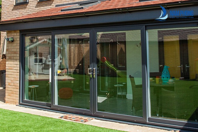 Mẫu cửa lùa nhôm kính đẹp. hiện đại sang trọng