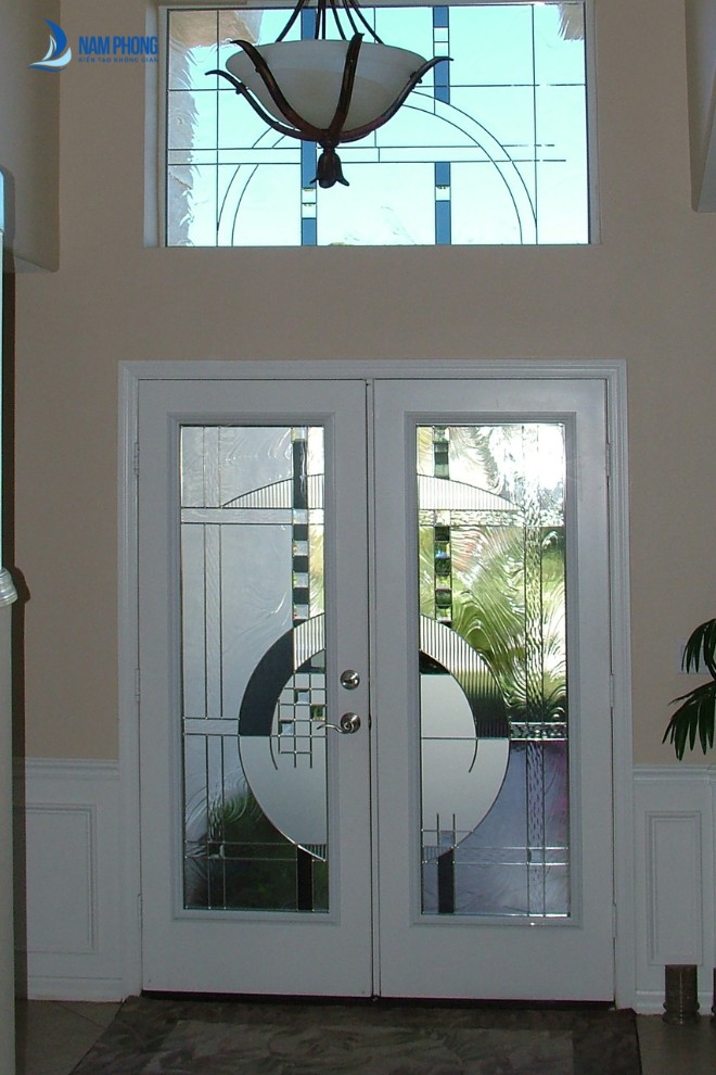 Mẫu cửa kính tranh hiện đại, sang trọng