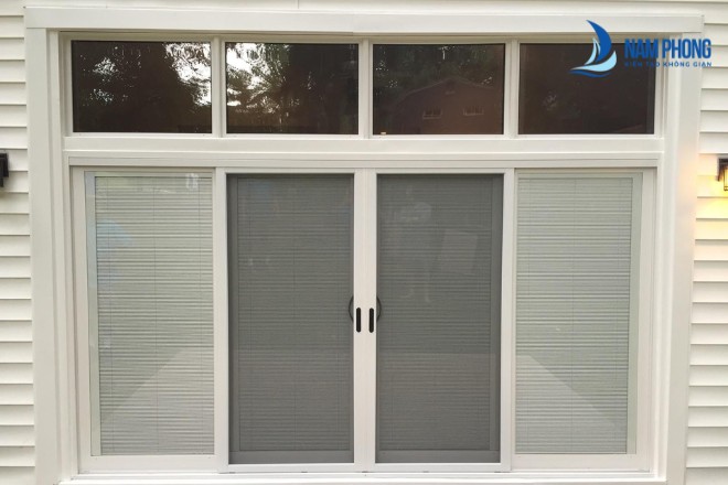 Mẫu cửa sổ 4 cánh hiện đại màu trắng đẹp