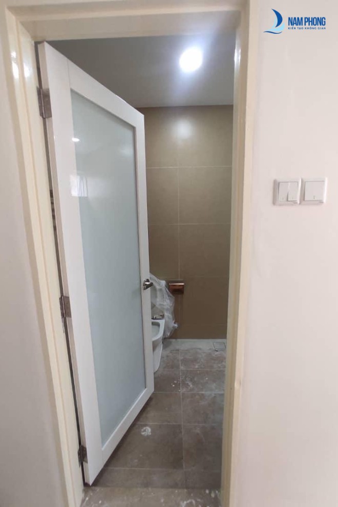 Mẫu cửa nhà vệ sinh đẹp kiểu dáng sang trọng