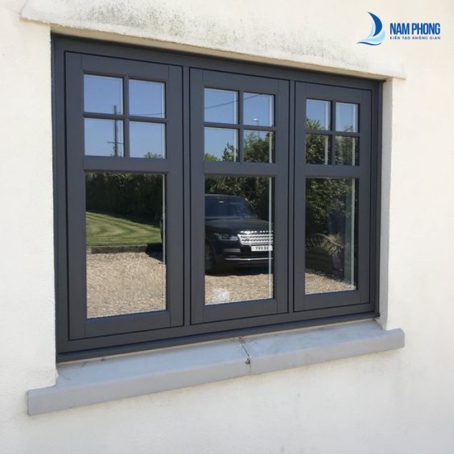 Mẫu cửa sổ nhôm màu đen sang trọng