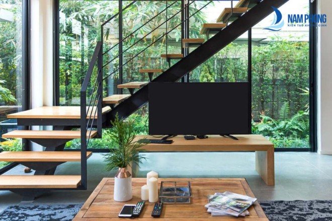 Mẫu cầu thang sắt tay vịn chất liệu gỗ sang trọng