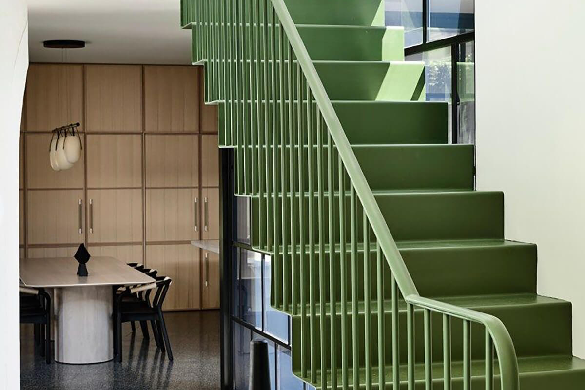 Màu sơn cầu thang sắt cho mệnh Hỏa màu xanh lục