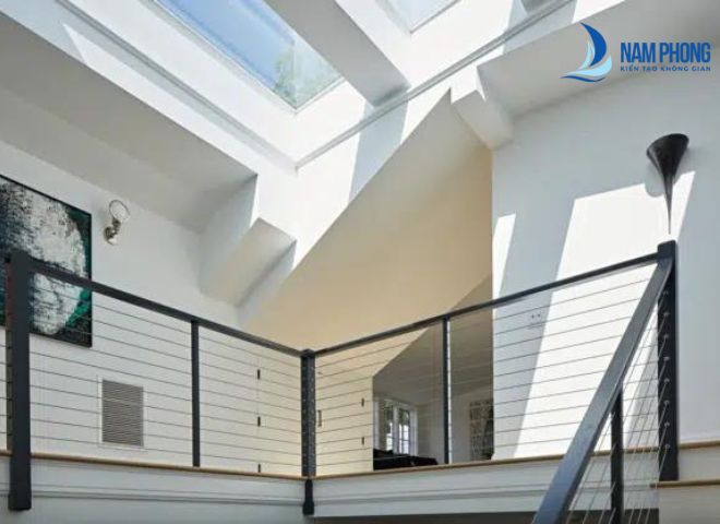 Chia sẻ kinh nghiệm lắp đặt giếng trời trên cầu thang
