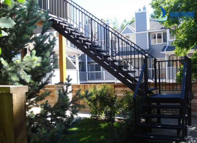 Hướng dẫn cách làm lan can cầu thang sắt chi tiết và nhanh nhất