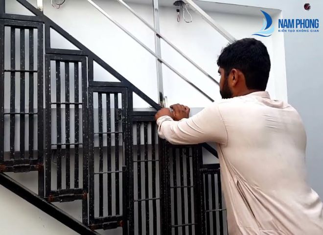 Tiêu chuẩn về kích thước của cầu thang sắt gấp gọn