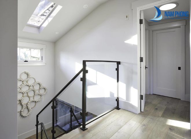 Vì sao nên lựa chọn thiết kế giếng trời trên cầu thang?