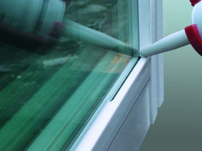 Top 7 loại keo silicon dán kính cường lực chắc chắn nhất 2024