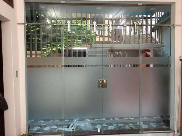 Báo giá kính cường lực theo mét vuông bao-gia-kinh-cuong-luc-1