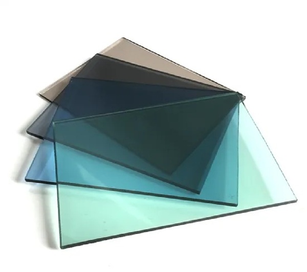 Kính cường lực 3mm có trọng lượng nhẹ, mỏng