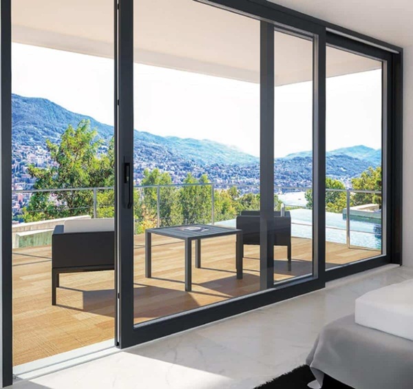 Mẫu cửa nhôm kính cường lực Xingfa cho nhà hiện đại ngày nay